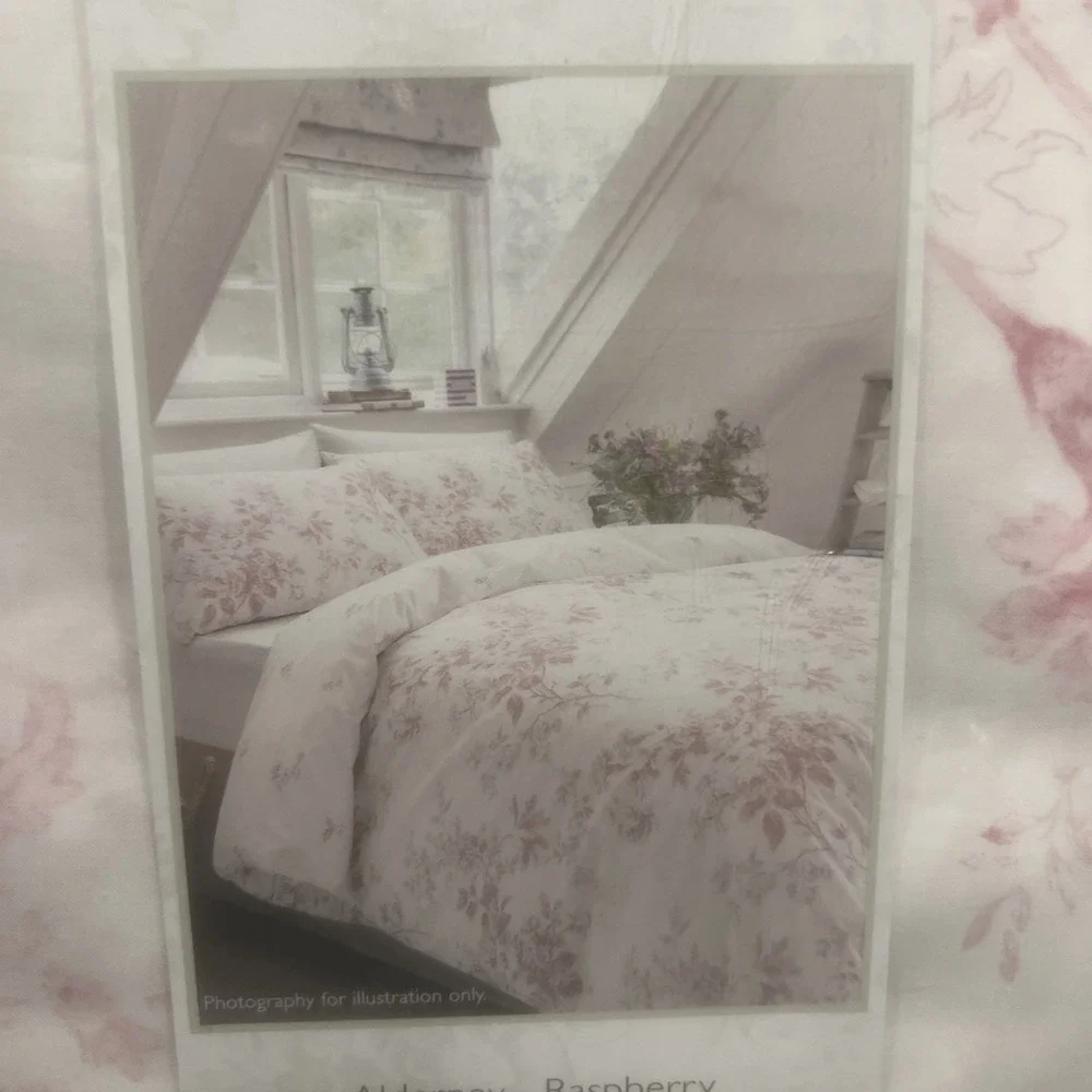 New Cabbages & Roses London Luxe 3 Pc King Duvet Set Floral Alderney Raspberry